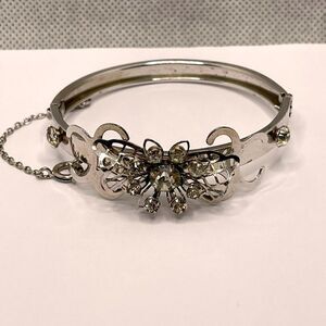 Vintage bangle bracelet rhinestone silver tone